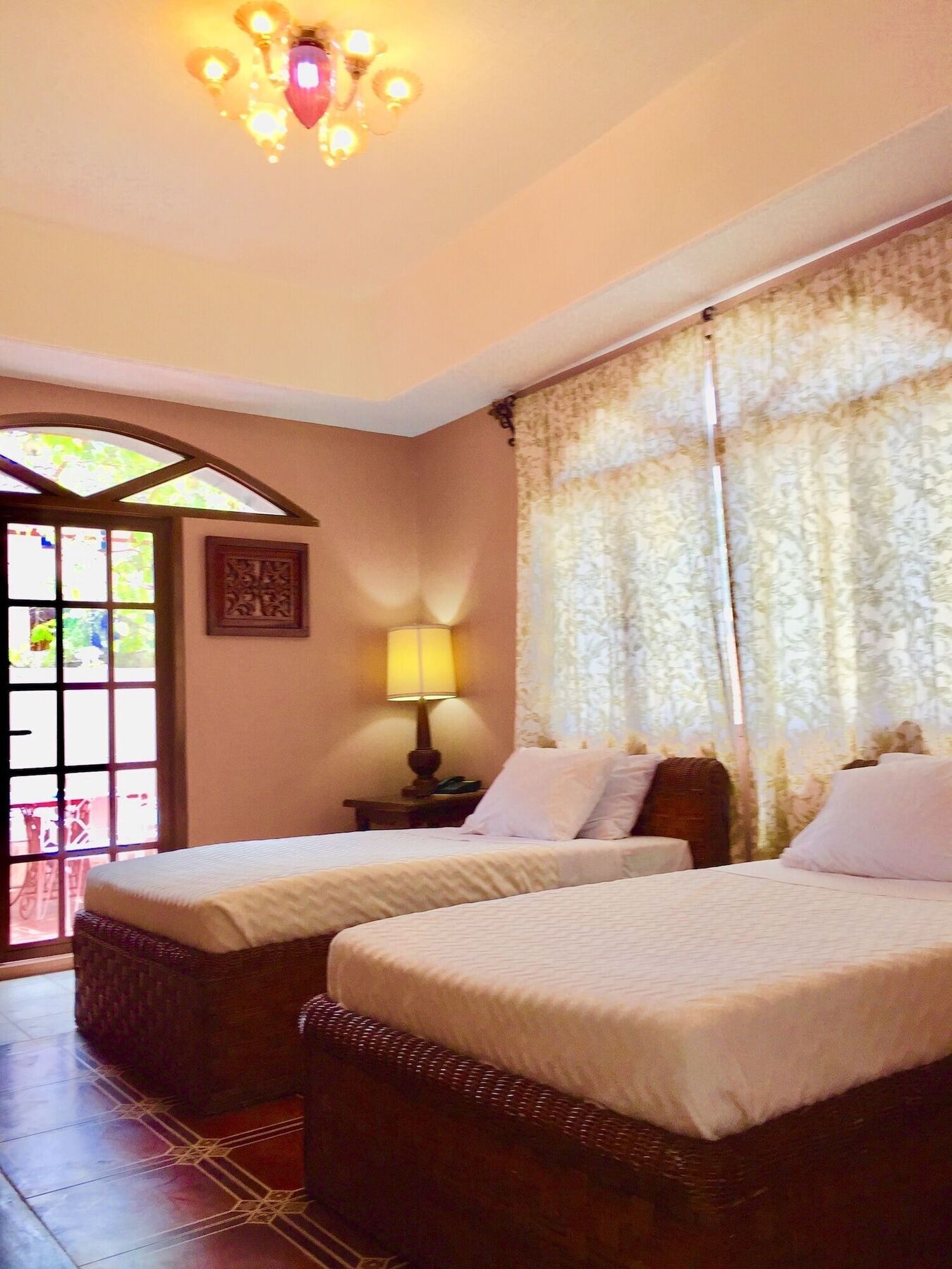 Casa La Granja Hotel Iloilo City Exterior photo